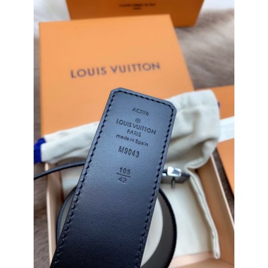 Replica LV Initiales 40MM Cintura reversibile Monogram Eclipse M9043S