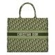 Replica Borse Christian Dior Book Tote M1286 verde Replica Borse Christian Dior Book Tote M1286 verde