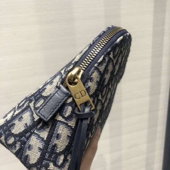 Replica Pochette obliqua Christian Dior