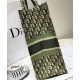 Replica Borse Christian Dior Book Tote M1286 verde Replica Borse Christian Dior Book Tote M1286 verde