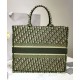 Replica Borse Christian Dior Book Tote M1286 verde Replica Borse Christian Dior Book Tote M1286 verde