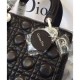Replica Dior Lady Dior Medium Classic Tote Borse Con agnello nero Replica Dior Lady Dior Medium Classic Tote Borse Con agnello nero
