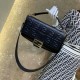 Replica Borsa baguette grande con logo FF nera