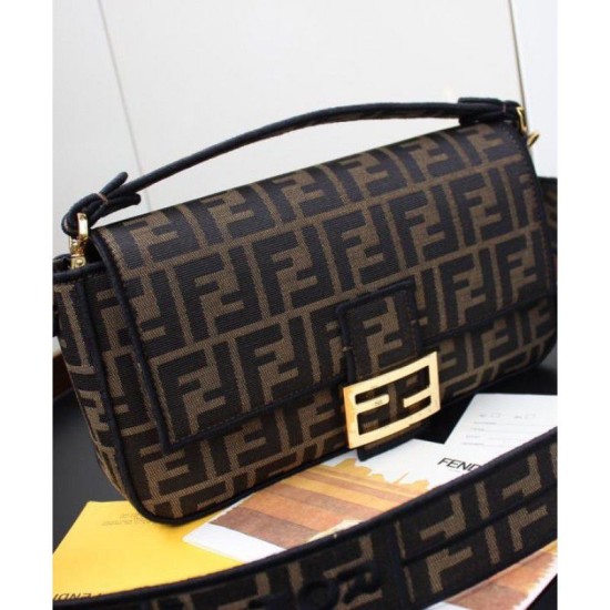 Replica Borsa Baguette in tessuto 8BR600 nera Replica Borsa Baguette in tessuto 8BR600 nera