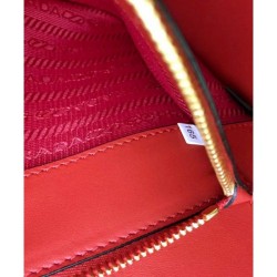Replica Borsa a tracolla Prada Monochrome saffiano rossa
