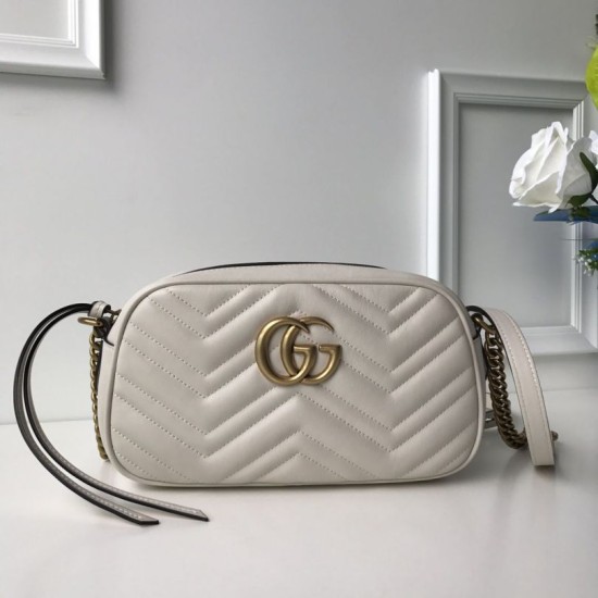 Replica Borsa a tracolla GG Marmont Matelasse 447632 Bianca Replica Borsa a tracolla GG Marmont Matelasse 447632 Bianca