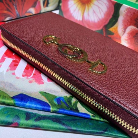 Replica Portafoglio Zumi in pelle granulosa con cerniera 570661 rosso