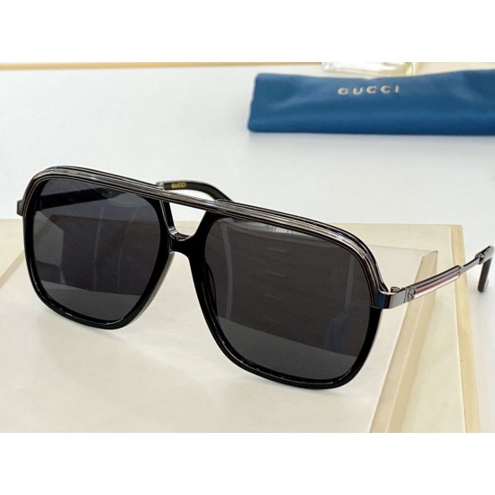 Replica Occhiali da sole quadrati GG0200S Nero