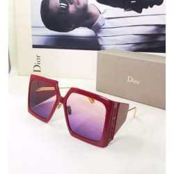 Replica Occhiali da sole quadrati Dior Diorsolar S1u Ivory Rossi Replica Occhiali da sole quadrati Dior Diorsolar S1u Ivory Rossi