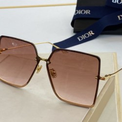 Replica Occhiali da sole quadrati sfumati Dior marrone chiaro
