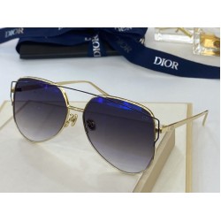 Replica Occhiali da sole quadrati sfumati Dior Diorstellaire Oro / Nero