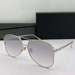 Replica Occhiali da sole quadrati sfumati Dior Diorstellaire Blu