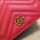 Replica Porta carte GG Marmont in rosso 443125
