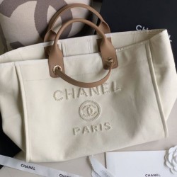 Replica Borsa shopping Deauville con logo Pearl A66941 Beige