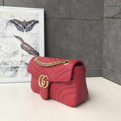 Replica Borsa mini GG Marmont Matelasse 443497 rossa