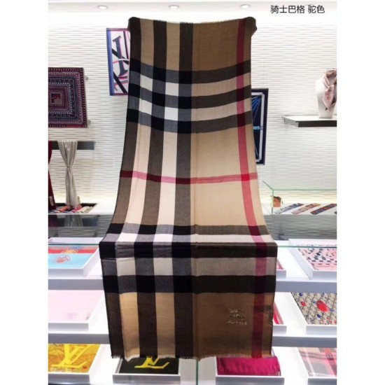 Replica Cammello di sciarpa di Cashmere Grande Check Classic