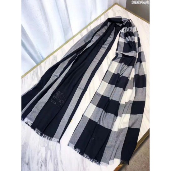 Replica Cammello di sciarpa di Cashmere Grande Check Classic