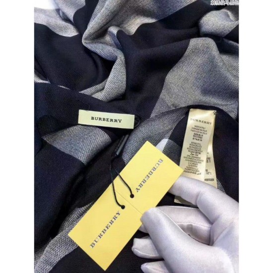 Replica Cammello di sciarpa di Cashmere Grande Check Classic