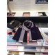Replica Classic Large Check Sciarpa Navy di Cashmere