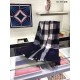 Replica Classic Large Check Sciarpa Navy di Cashmere