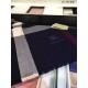 Replica Classic Large Check Sciarpa Navy di Cashmere