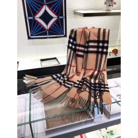 Replica Sciarpa in Cashmere Classic in Camel Check e Lace