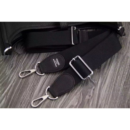 Replica Borsa Hermes Evelyne II TPM E III PM Nera Replica Borsa Hermes Evelyne II TPM E III PM Nera