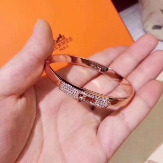 Replica Bracciale Hermes Kelly in oro rosa con diamanti