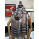 Replica Scialle in cashmere con motivo check classico Burberry marrone