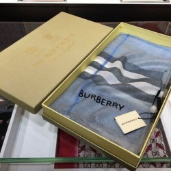 Replica Scialle in cashmere check classico Burberry blu
