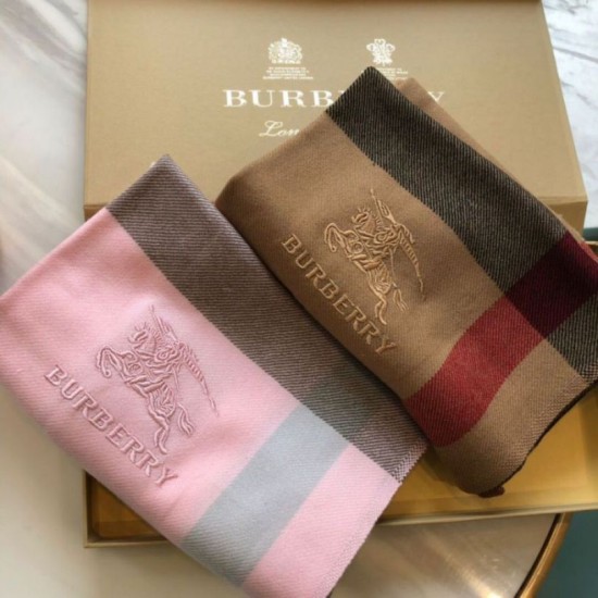 Replica Scialle in cashmere con motivo check classico Burberry 70 x 200 rosa