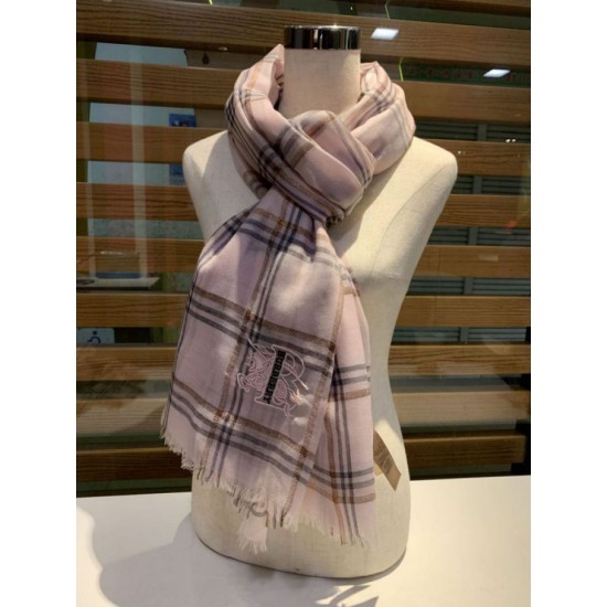 Replica Scialle in cashmere e seta Burberry 130 x 240 Replica Scialle in cashmere e seta Burberry 130 x 240