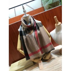 Replica Scialle in cashmere con motivo check classico Burberry 70 x 200 marrone