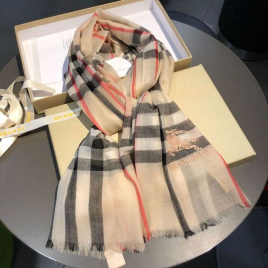 Replica Scialle Burberry Classic Horse Cashmere Beige