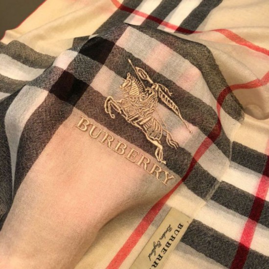 Replica Scialle Burberry Classic Horse Cashmere Beige