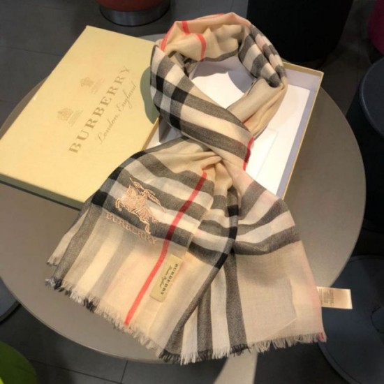 Replica Scialle Burberry Classic Horse Cashmere Beige