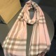 Replica Scialle in cashmere con motivo check classico Burberry 70 x 220 rosa