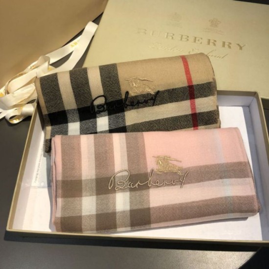 Replica Scialle in cashmere con motivo check classico Burberry 70 x 220 rosa