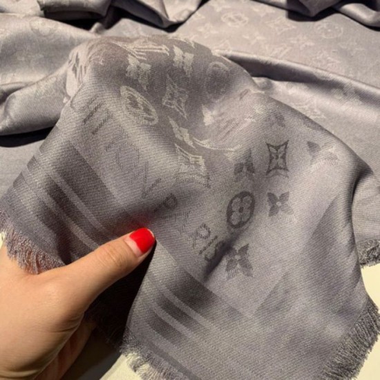 Replica Monogram Classic Shine Shawl 140 grigio