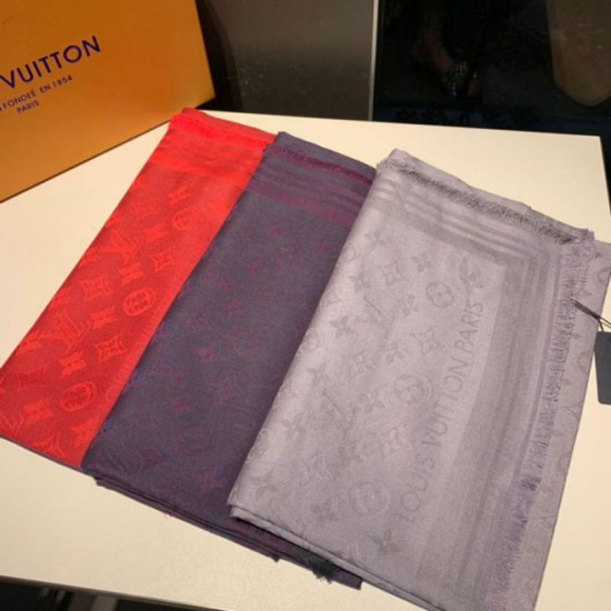 Replica Monogram Classic Shine Shawl 140 viola