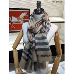 Replica Scialle in cashmere con motivo check classico Burberry marrone