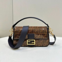Replica Borsa Fendi Baguette Medium FF in tessuto jacquard con paillettes Marrone
