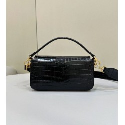 Replica Borsa Baguette Media Fendi 8BR600 Coccodrillo Nero Replica Borsa Baguette Media Fendi 8BR600 Coccodrillo Nero