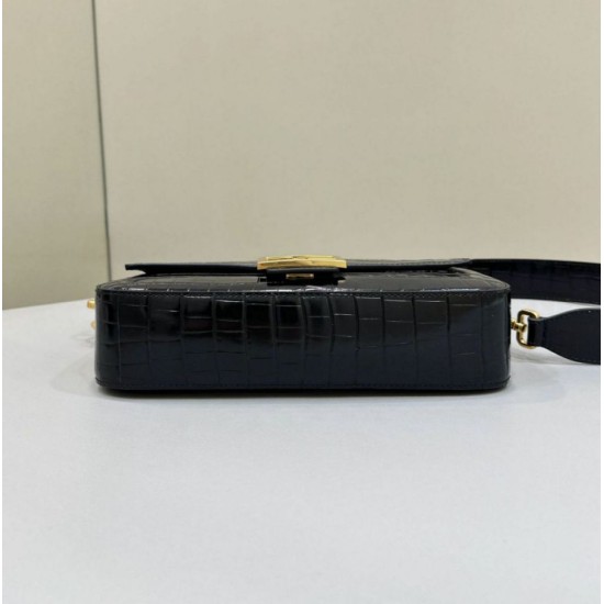 Replica Borsa Baguette Media Fendi 8BR600 Coccodrillo Nero