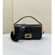 Replica Borsa Baguette Media Fendi 8BR600 Coccodrillo Nero