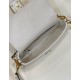 Replica Borsa in tela Fendi Baguette media FF 8BR600 Bianca