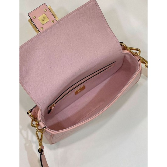 Replica Borsa in tela Fendi Baguette media FF 8BR600 Rosa
