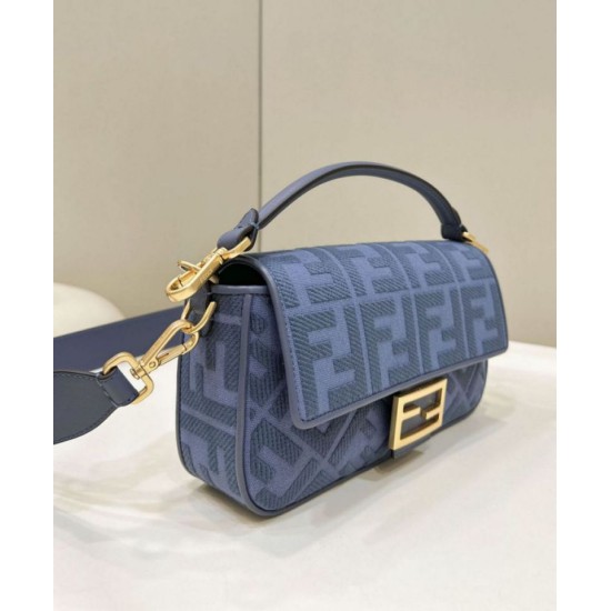 Replica Borsa media Fendi Baguette Jacquard FF in tessuto 8BR600 Blu