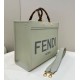 Replica Borsa tote media Fendi Sunshine verde chiaro