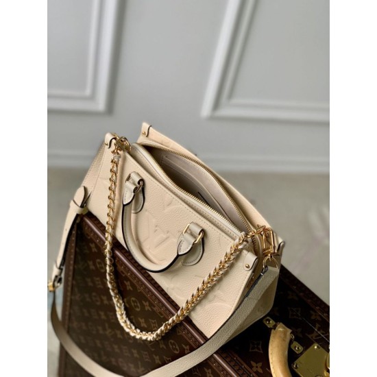 Replica Borsa tote Louis Vuitton Onthego East West M23698 Monogram Empreinte Cream
